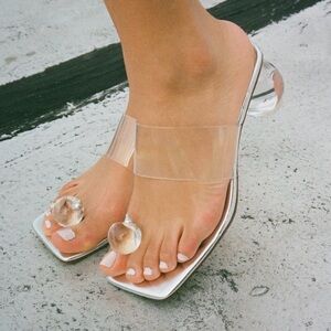 Jeffrey Campbell Latus sandal in silver clear vinyl with a clear sphere heel 8.5